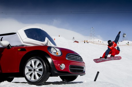 MINI rinnova la Partnership Globale con Burton Snowboards