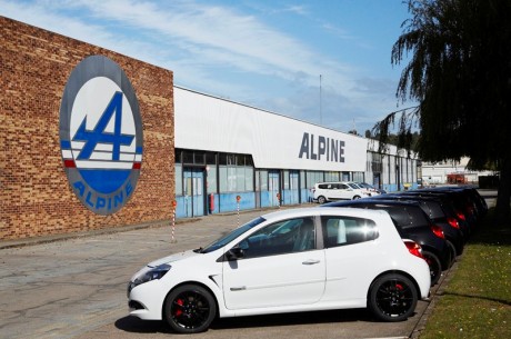 Renault e Caterham uniscono le forze 