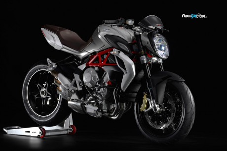 MV Agusta Brutale 800