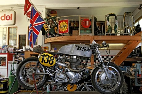 Metzeler Classics Calendario 2012