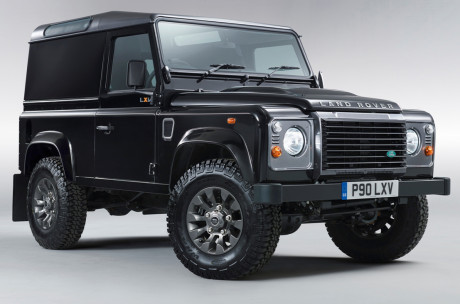 Land Rover Defender LXV