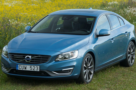 Volvo_S60_2