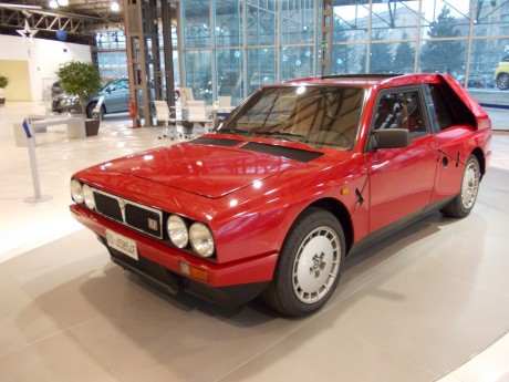 Mirafiori Motor Village - LANCIA DELTA STRADALE S4