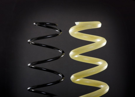 Sogefi Composite spring vs traditional_black