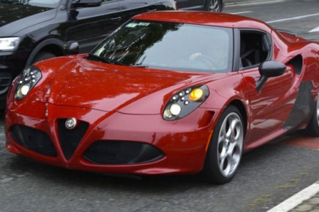 Alfa Romeo 4C Quadrifoglio Verde