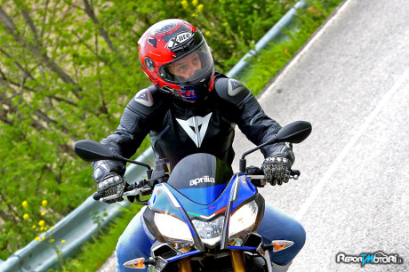 Aprilia Tuono V4 1100RR