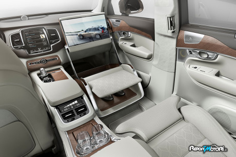 Volvo Lounge Console