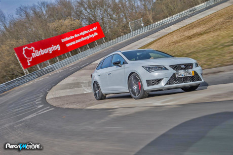 Record al Nurburgring per la Seat Leon ST CUPRA