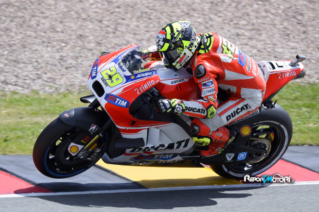 Andrea Iannone - Sachsenring 2015
