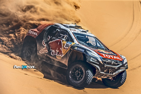 Sébastien Loeb nella Dakar con Peugeot 
