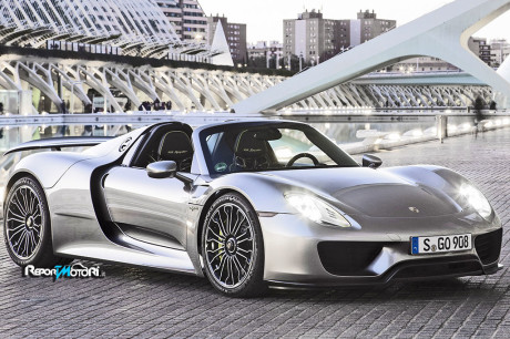  Porsche 918 Spyder