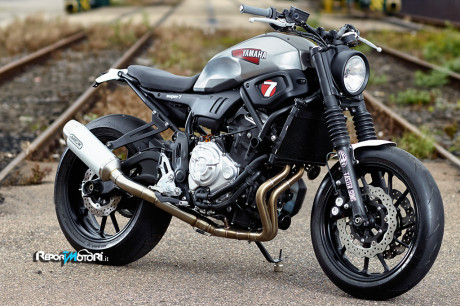 Yamaha XSR700 Super7