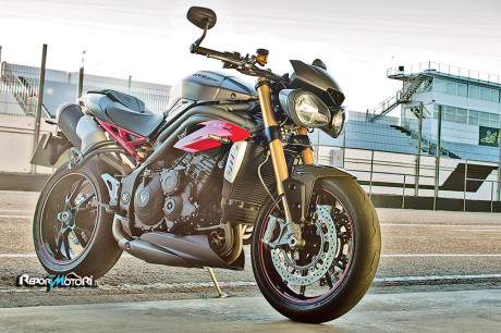 Triumph Speed Triple R