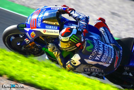 Jorge Lorenzo - Q2 - Valencia 2015