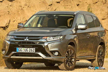 Nuova Mitsubishi Outlander PHEV