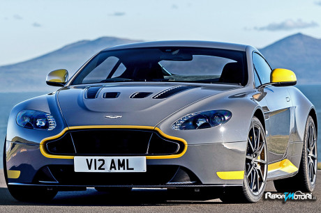 Aston Martin V12 Vantage S Manual