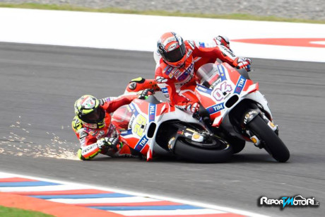 Iannone vs Dovizioso
