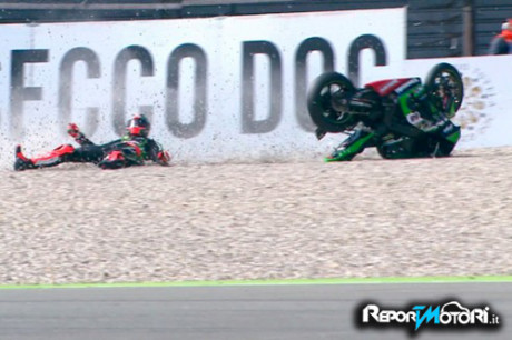 Caduta Tom Sykes - Assen 2016