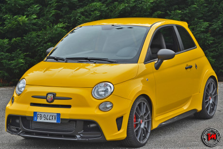 Abarth 695 biposto
