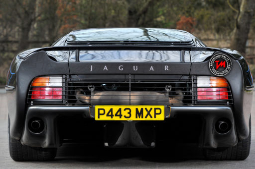 Jaguar XJ220