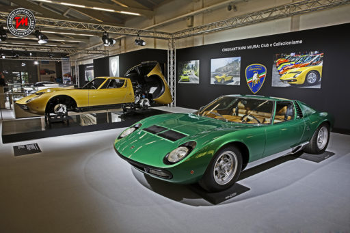 Lamborghini Miura SV