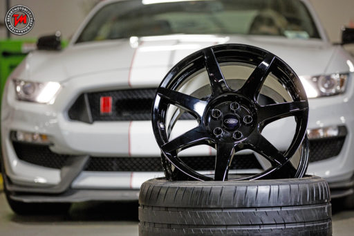 Ford Mustang Shelby GT350R - Cerchi in carbonio