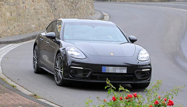 Nuovo look per Porsche Panamera Sport Turismo 