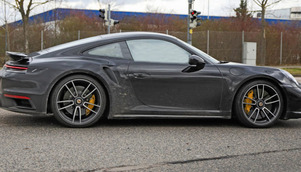 Porsche 911 Turbo S 2020