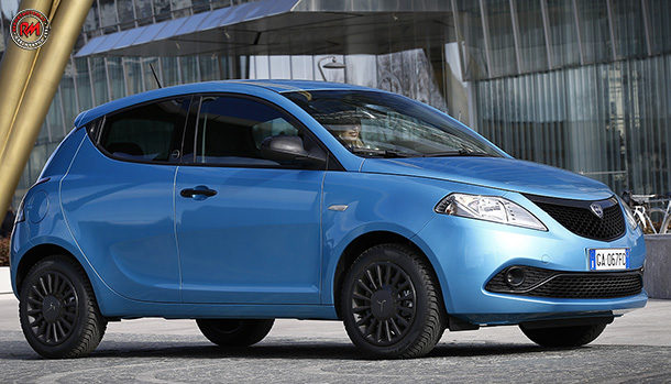 Nuova Lancia Ypsilon Hybrid Ecochic