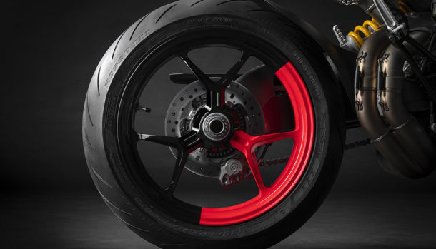 Ducati Hypermotard 950 RVE: la fun-bike speciale!