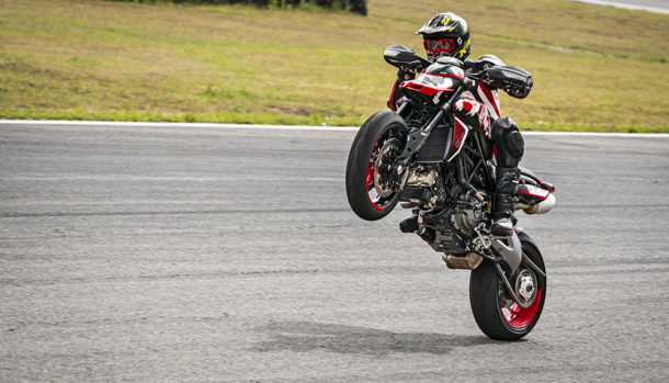 Ducati Hypermotard 950 RVE: la fun-bike speciale!