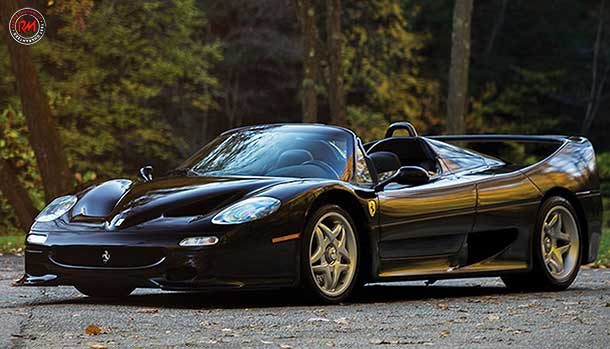 Ferrari F50: solo 4 esemplari all black e con scarico dritto!