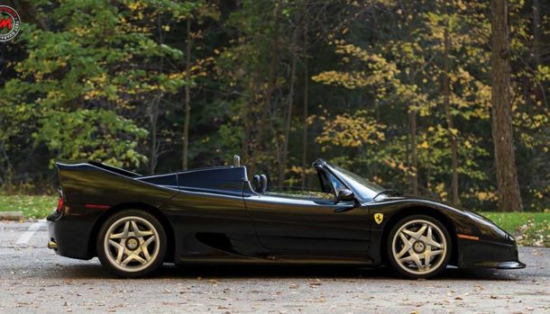 Ferrari F50: solo 4 esemplari all black e con scarico dritto!