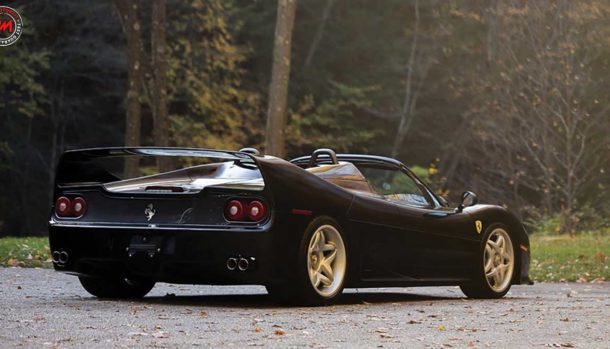 Ferrari F50: solo 4 esemplari all black e con scarico dritto!