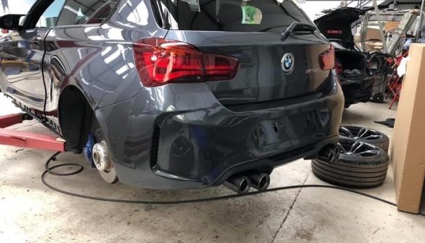 BMW M140i: un tuning da 400 cavalli ed un look da M2!