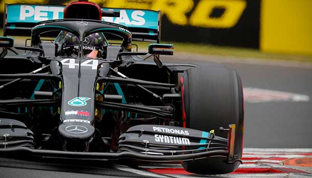 GP Ungheria - Pole position per Lewis Hamilton