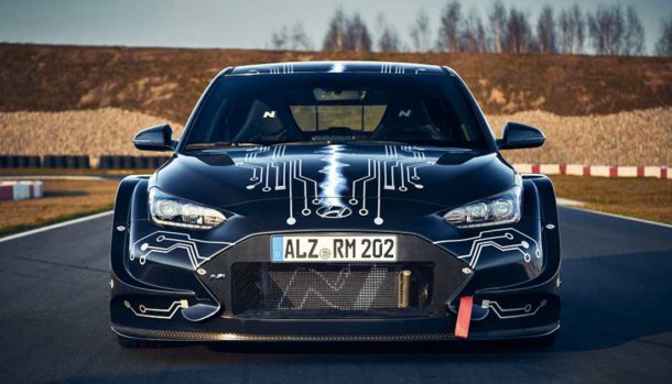 Hyundai RM20e Racing Midship