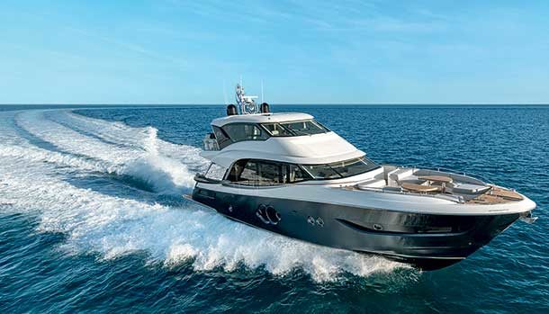 Monte Carlo Yachts MCY 76 Skylounge