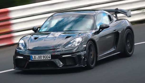 Porsche Cayman GT4 RS