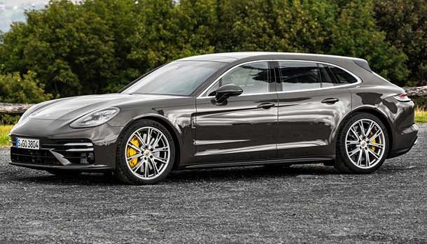 Porsche Panamera Turbo S Sport Turismo 2021