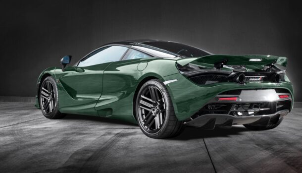 McLaren 720S British Racing Green