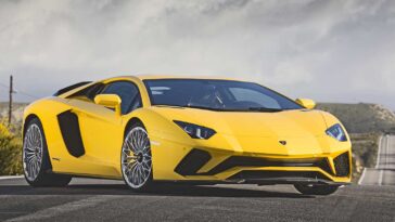 Lamborghini Aventador