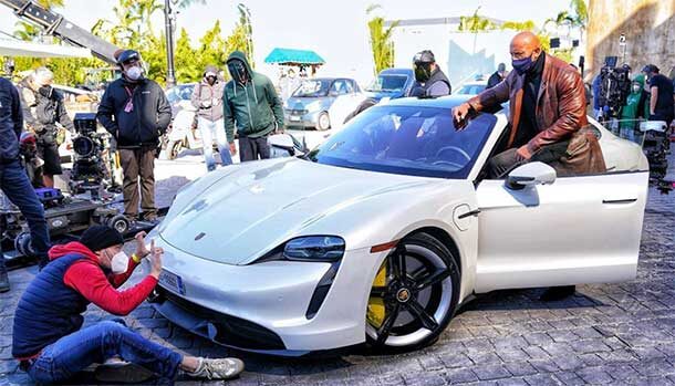 The Rock Dwayne Johnson - Porsche Taycan Turbo S