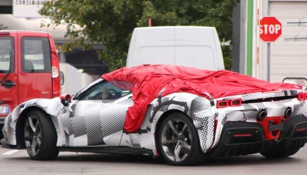 Ferrari SF90 Stradale Spider