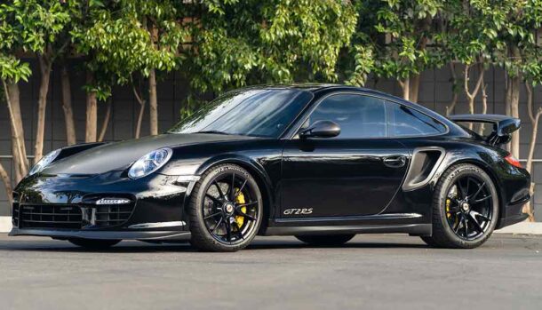 Porsche 911 GT2 RS 2010