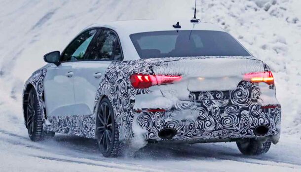 Audi RS3 2022 - Foto spia