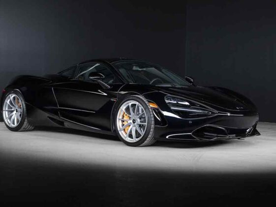 McLaren 720S Black