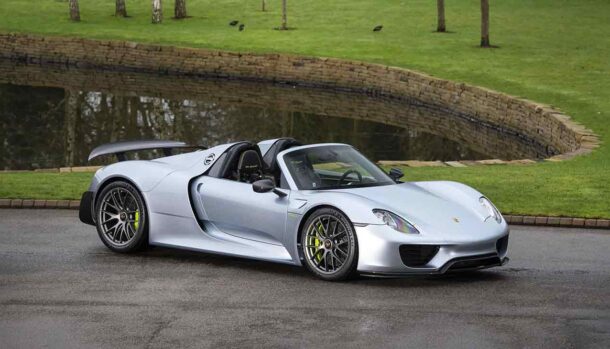 Porsche 918 Spyder Liquid Chrome Blue Metallic