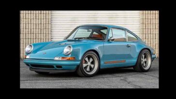 Porsche 911 by Singer