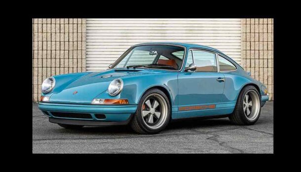 Porsche 911 by Singer